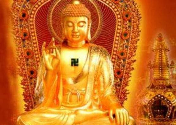 Ban thờ Đức Ông, nơi dâng văn khấn cầu bình an đầu năm