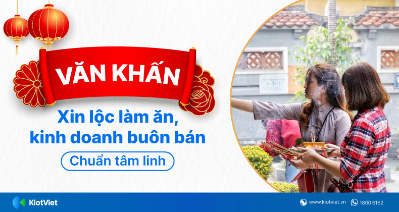 Bàn thờ Thần Tài với các lễ vật cúng, chuẩn bị văn khấn thần linh tại cửa hàng