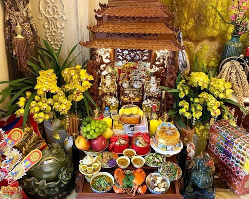 Các vật phẩm cần chuẩn bị khi lau dọn bàn thờ Thần Tài hàng ngày
