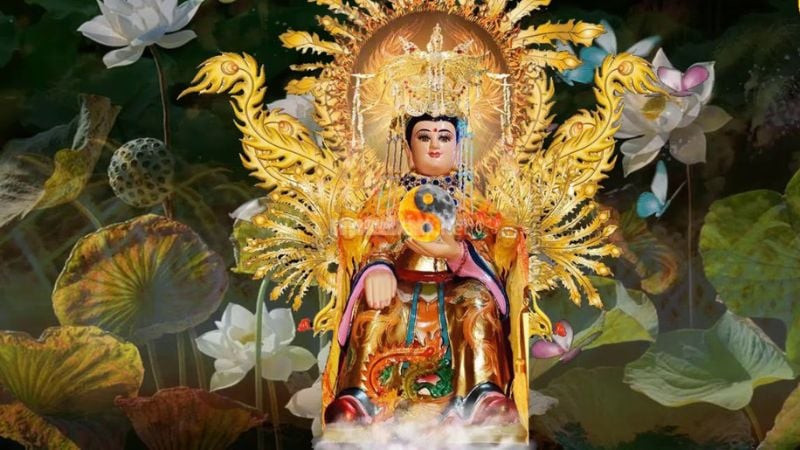 Không gian tâm linh thanh tịnh khi khấn Mẹ Diêu Trì, thể hiện sự thành kính tuyệt đối