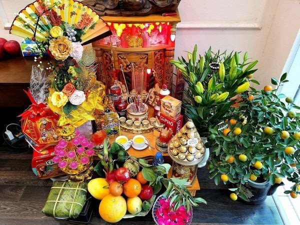 Lễ cúng Thần Tài ngày Vía Thần Tài