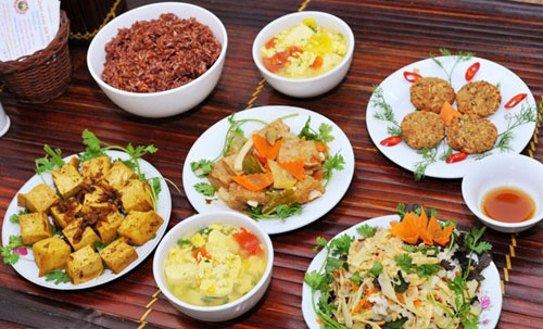 Mâm cỗ chay cúng Giao Thừa
