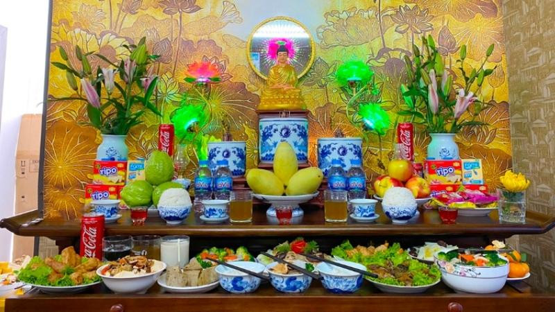 Mâm cúng rằm tháng 7 với các món chay tịnh và văn khấn gia tiên đặc trưng