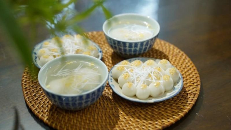 Mâm lễ cúng Tết Hàn thực truyền thống gồm bánh trôi bánh chay vào mùng 3 tháng 3