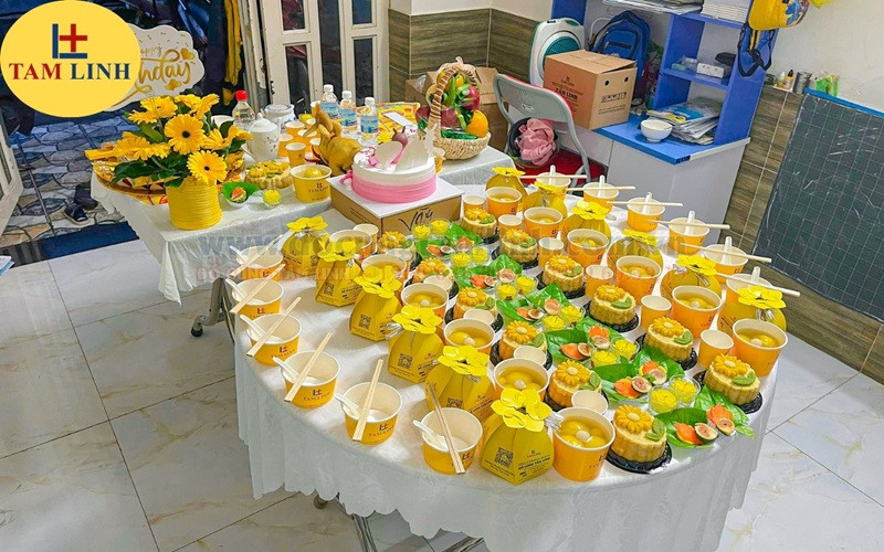 Mâm lễ vật cúng thôi nôi đầy đủ và trang trọng