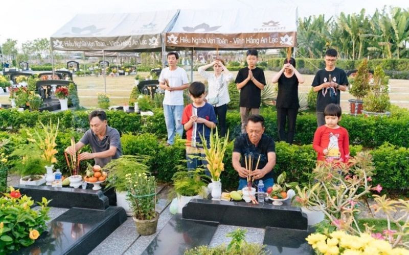 Mẫu bài cúng tảo mộ cuối năm số 2 chi tiết và đầy đủ