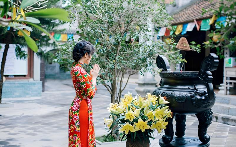 Một số lưu ý quan trọng khi thực hiện văn khấn cầu tình duyên tại nhà