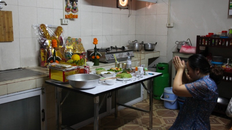 Nghi thức cúng đón Ông Táo về nhà đúng truyền thống