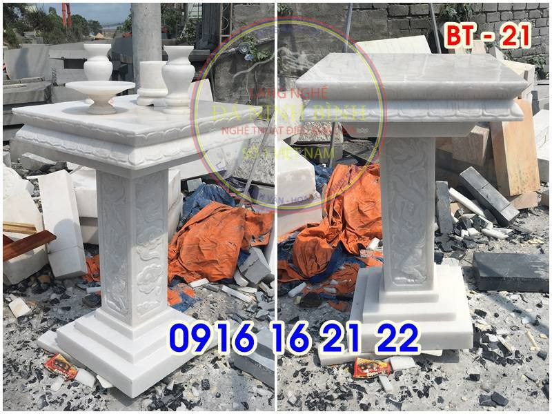 Thiết kế bàn thờ thiên ngoài trời bằng đá trắng không mái