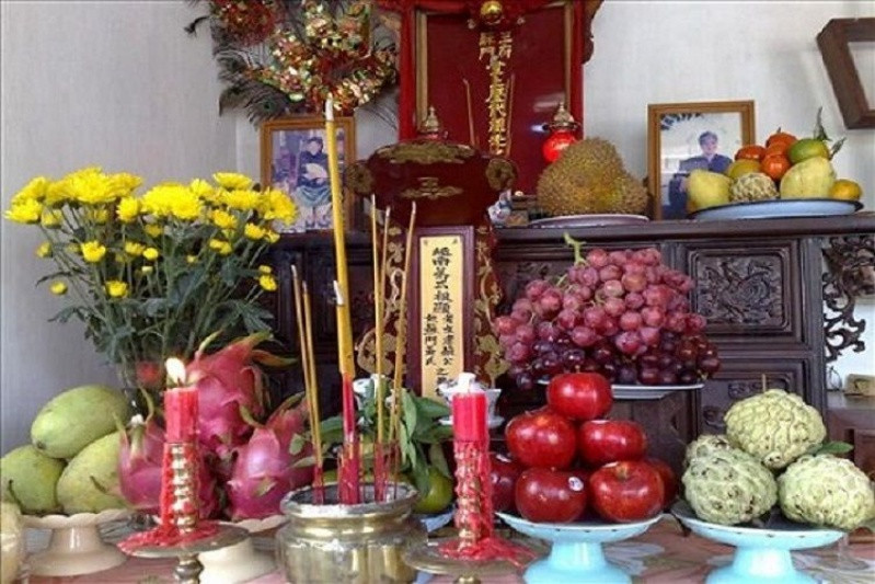 Văn khấn chi tiết cho ngày giỗ đầu