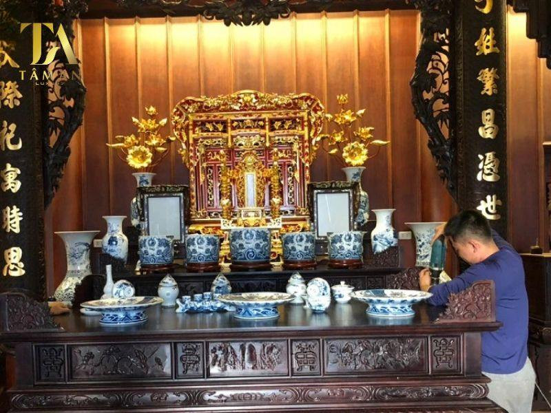 Văn khấn chuyển bàn thờ Thần Tài, Thổ Địa