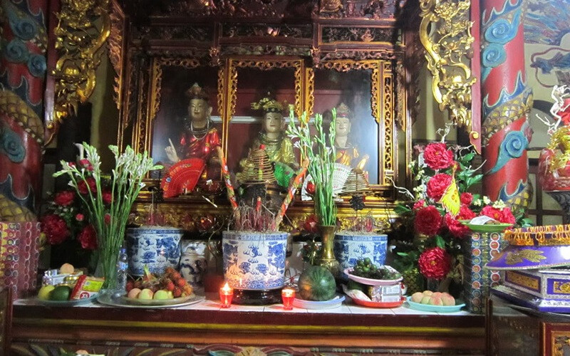Văn khấn Tam Tòa Thánh Mẫu: Văn khấn lễ Tam Tòa Thánh Mẫu