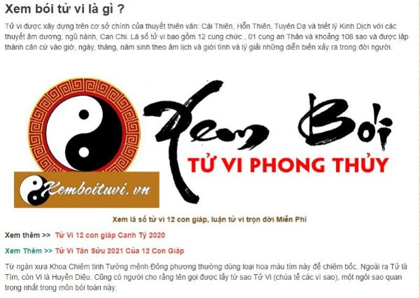 Bàn tay đặt trên quẻ bói, minh họa việc xem bói và tử vi trên các trang web uy tín