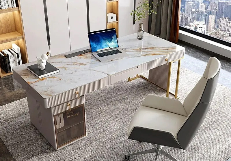 Chất liệu kim loại, kính, đá tự nhiên là lựa chọn hợp với mệnh Kim trong phong thủy