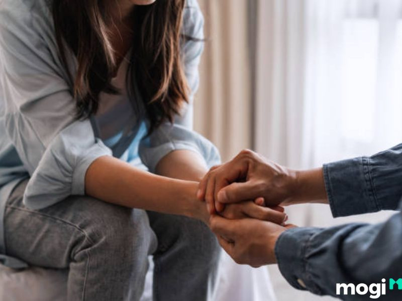 Cự Giải dễ mủi lòng và có xu hướng dựa dẫm vào người khác