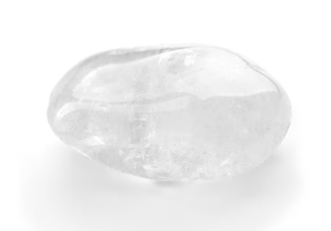 Đá Topaz Trắng bảo vệ gia chủ Đinh Sửu 1997
