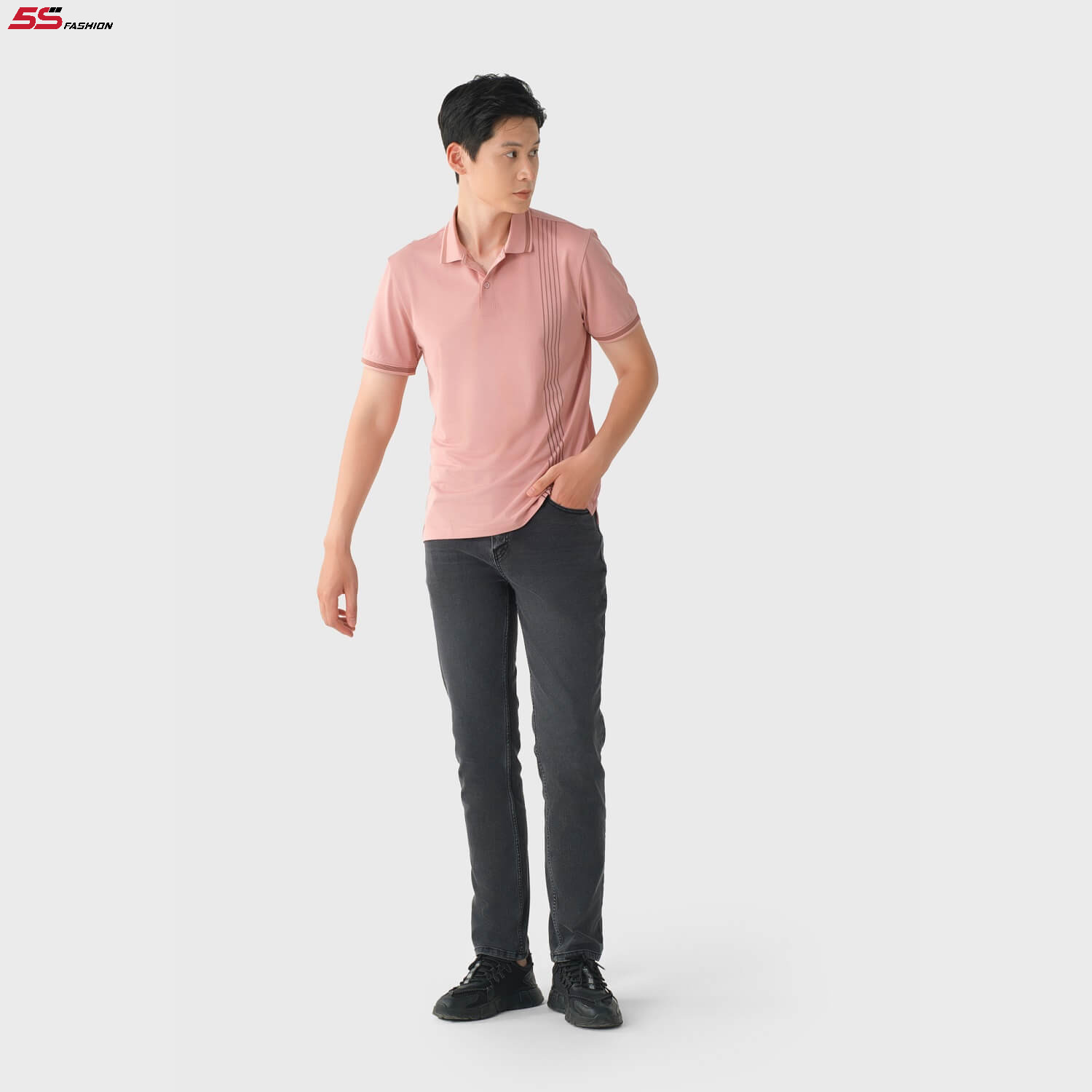Đồ Thờ Lăng Vân - Áo polo màu hồng kết hợp quần kaki tinh tế, lịch lãm cho nam sinh năm 1960
