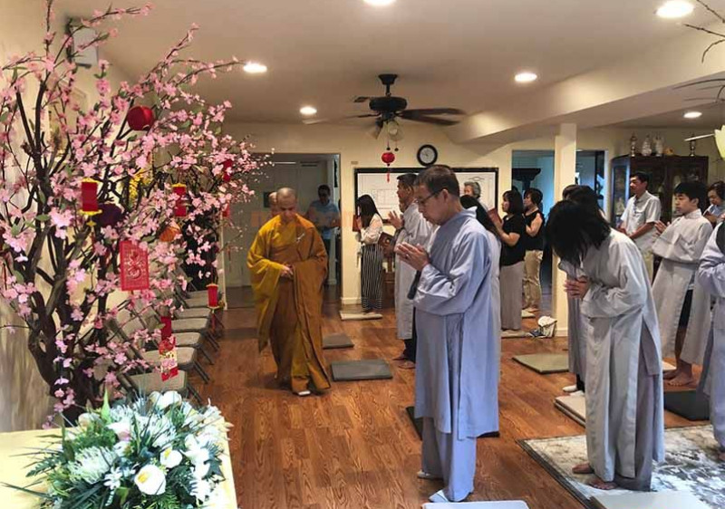 Đọc văn khấn cúng 100 ngày