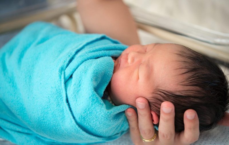 Em bé Quý Mão chào đời khỏe mạnh mang lại niềm vui cho gia đình