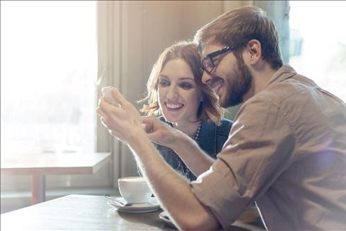 Giải mã ý nghĩa của lục hợp trong tử vi đối với hôn nhân