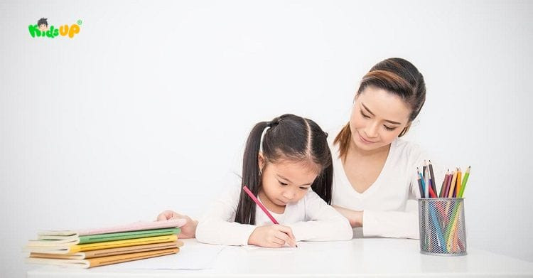 Học từ đồng nghĩa theo chủ đề giúp dễ dàng liên kết các khái niệm