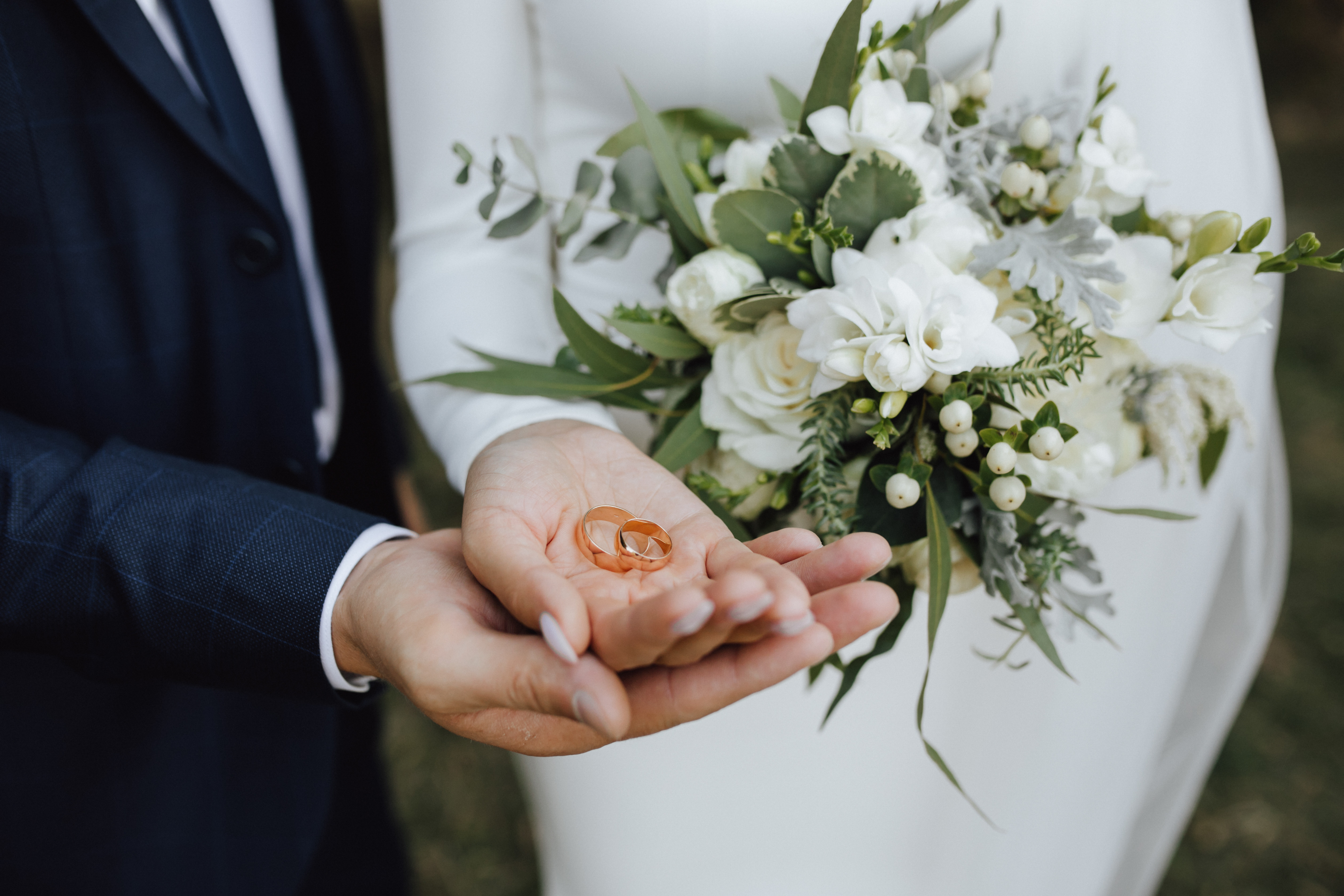 Hôn nhân hợp tuổi của người nam mạng Đinh Dậu 2017 trong phong thủy