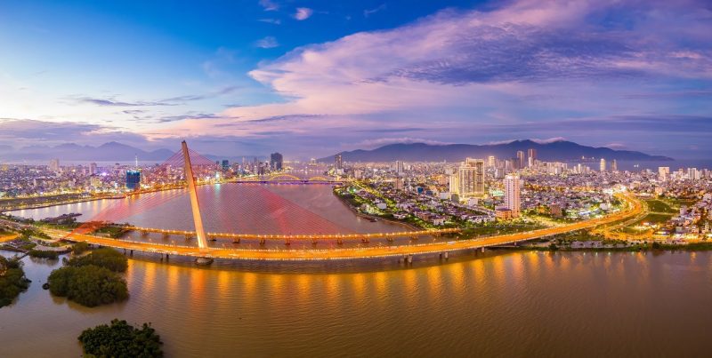 Kiến trúc hiện đại biểu trưng cho sự thay đổi và phát triển mạnh mẽ của vận mệnh theo ảnh hưởng của sao Át Chủ trong Tử Vi.