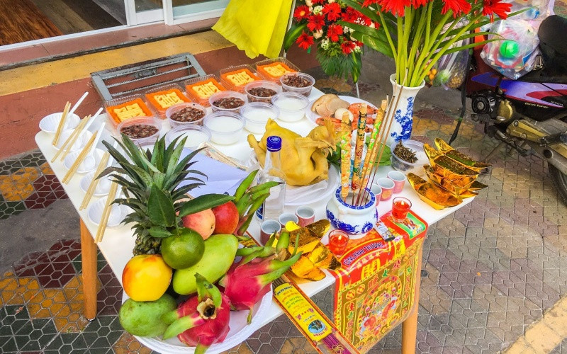 lễ vật cúng khai trương đầu năm