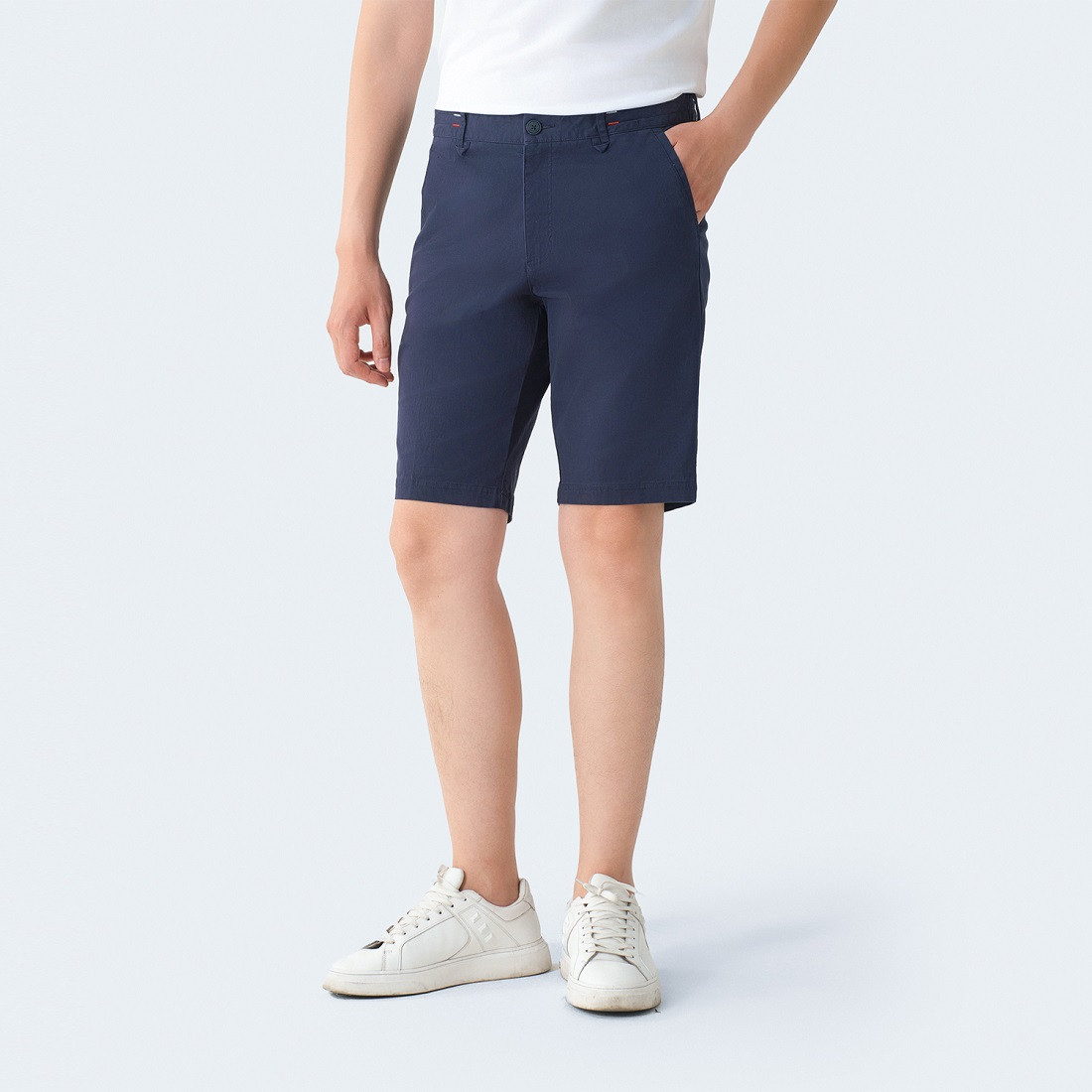 Lựa chọn trang phục màu xanh lá cây may mắn cho người tuổi Kỷ Hợi 2019