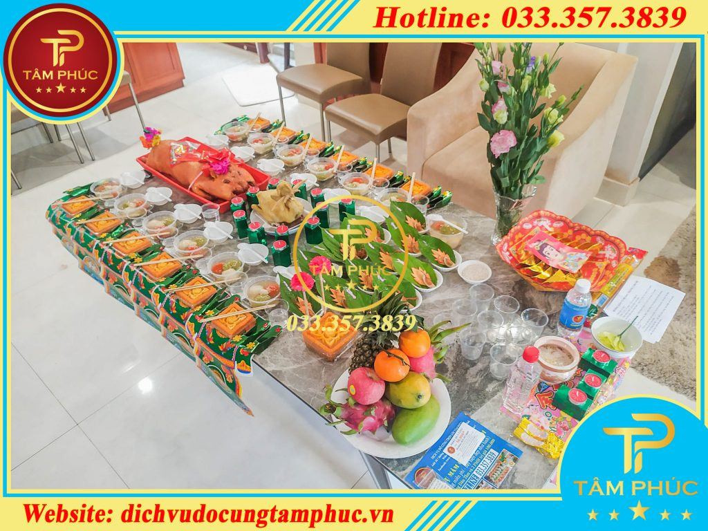 Mâm lễ vật cúng căn cho bé gái 12 tuổi với các vật phẩm cần thiết