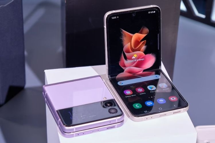 Màu vàng mang lại sự thịnh vượng và may mắn cho tuổi Kỷ Mão 1999