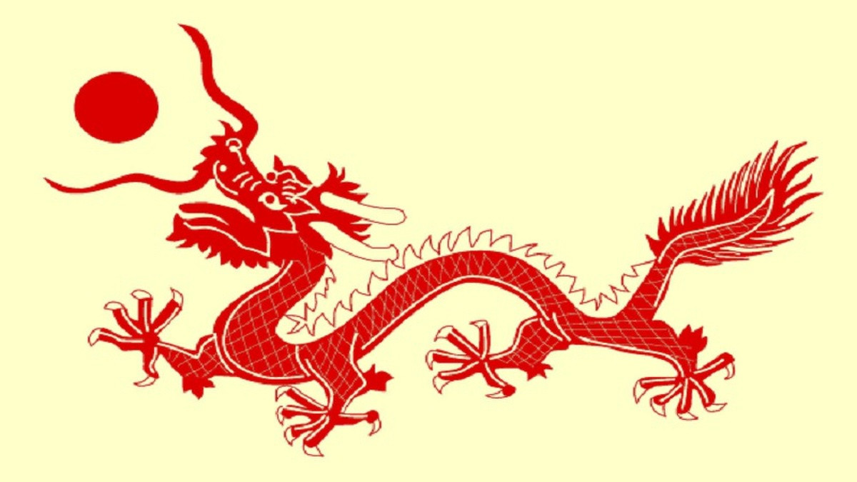 Màu xanh lá cây và màu đỏ tươi tắn, tượng trưng cho hành Mộc và Hỏa, hợp với Giáp Thìn mệnh Hỏa