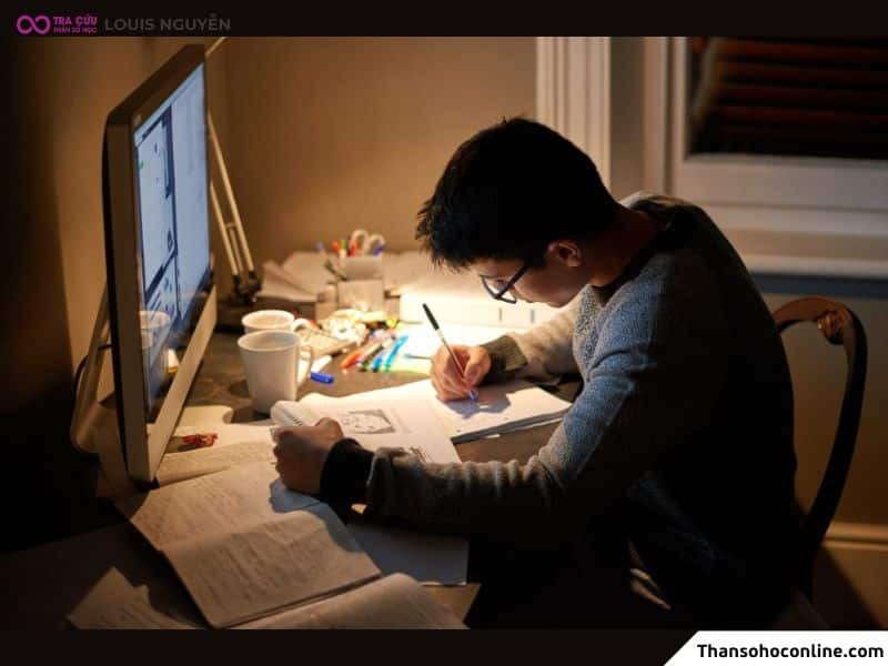 Người có Sao Thanh Long tọa thủ cung Mệnh là người ham học hỏi, tìm tòi, thích khám phá những điều mới lạ trong tử vi