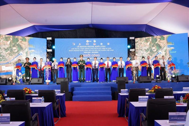 Người dân khởi đầu mới theo dự báo tử vi 11/10/2024