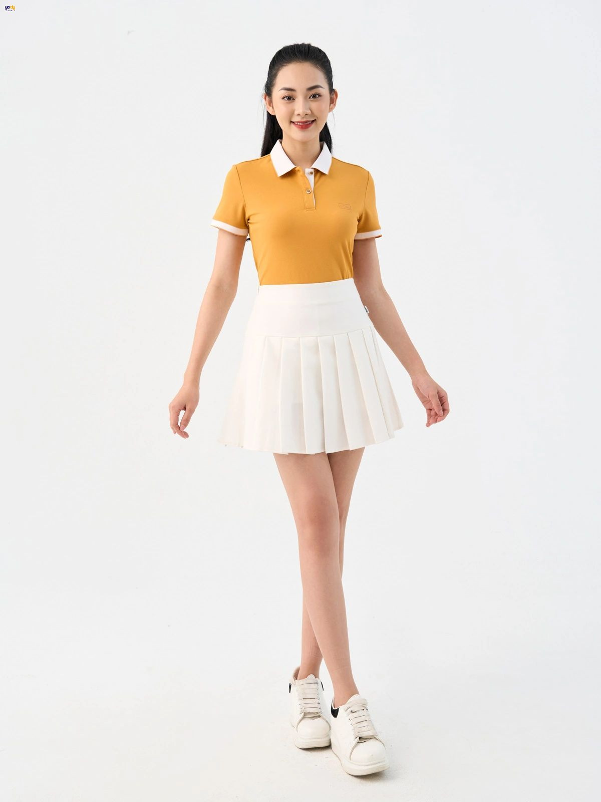 Người tuổi Tân Hợi 1971 hợp với màu vàng, nâu đất