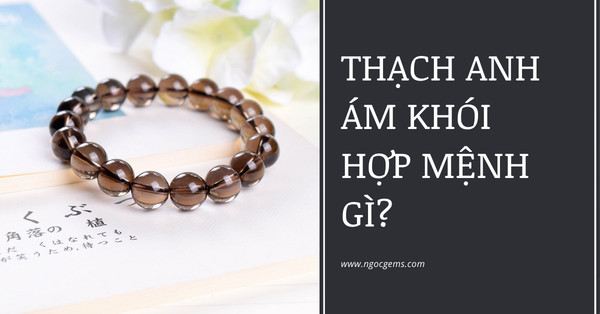 Những vật phẩm từ thạch anh khói với sắc nâu đặc trưng, tượng trưng cho sự vững chãi.