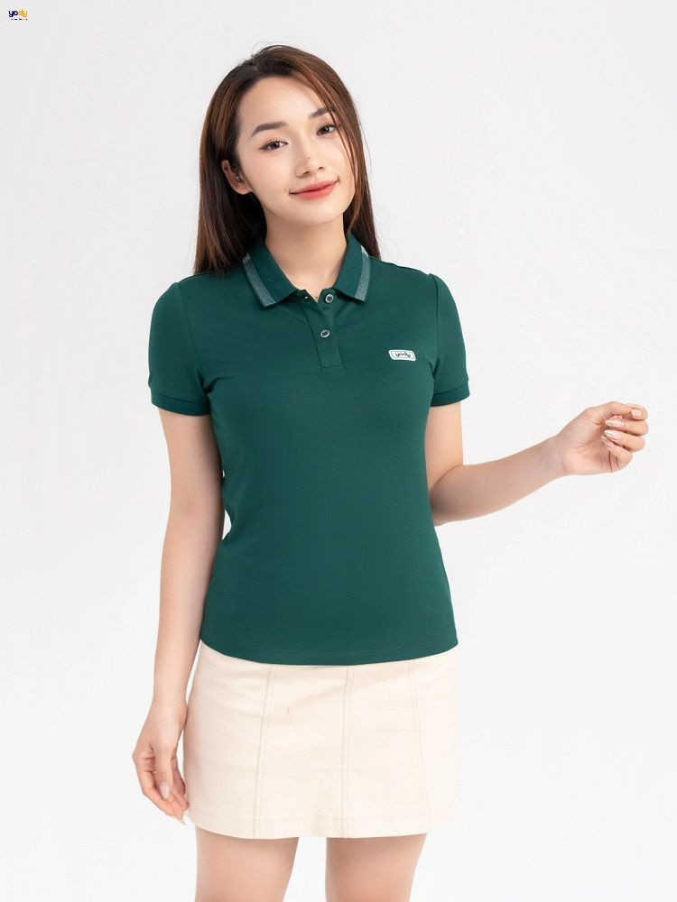 Nữ sinh năm 2011 hợp với màu xanh lá, xanh dương, đen và hồng nhạt