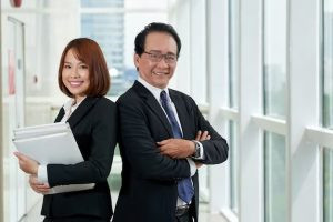 Nữ tuổi Bính Thìn 1976 hợp tuổi nào trong làm ăn
