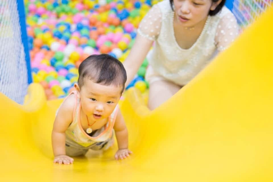 Phân tích chi tiết mối quan hệ giữa bố mẹ và con cái theo tử vi, hướng dẫn xem tử vi gia đình
