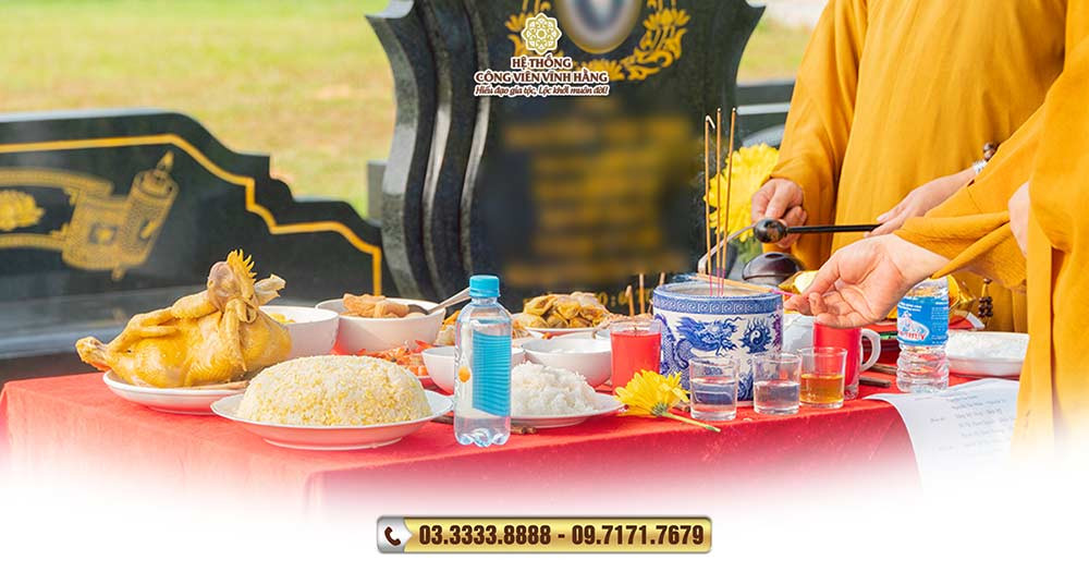Thực hiện nghi thức cúng 49 ngày