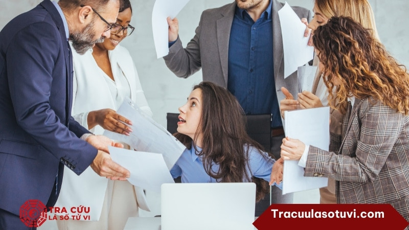 Tổng quan về ý nghĩa của Tử Vi Thiên Tướng cung Quan Lộc khi kết hợp với các sao khác