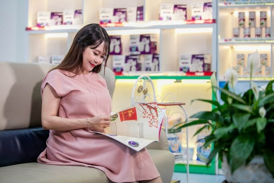 Tử vi bé gái sinh năm 2025 và chế độ sinh hoạt