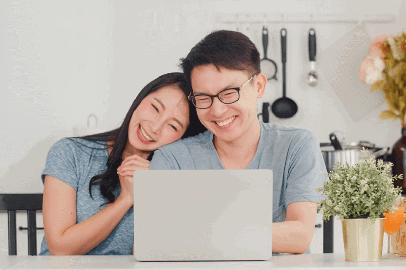 tử vi tuổi Mậu Thìn 2025 nam mạng dự báo sức khỏe tài chính tình cảm đều ổn định