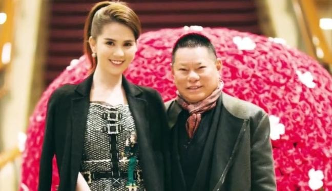 Tỷ phú Hoàng Kiều và Ngọc Trinh trong những tháng ngày hạnh phúc