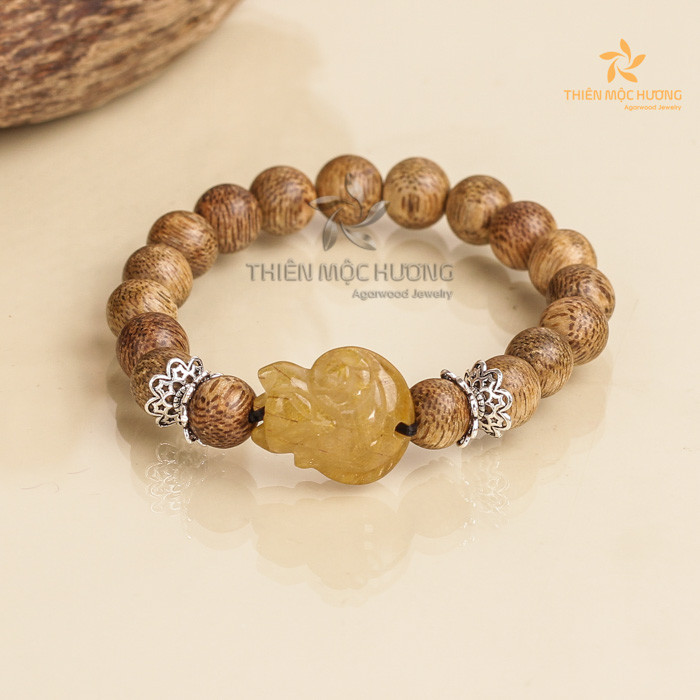 Vòng tay Trầm hương Đồ Thờ Lăng Vân phù hợp với người mệnh Kim sinh năm Ất Mùi 2015