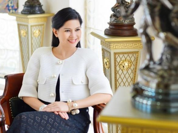 Xem bói tử vi cho người nữ sinh năm 1990 tuổi Canh Ngọ
