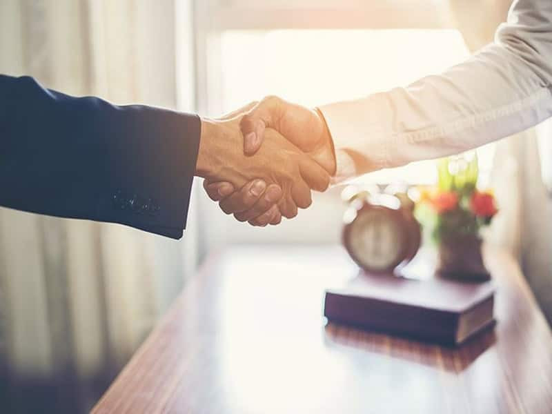 xem tử vi tuổi Ất Mão năm 2025 nam mạng về công danh