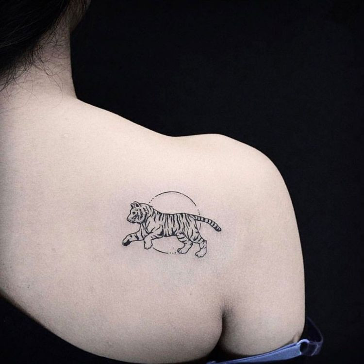 Chăm sóc sau khi xăm hình hổ