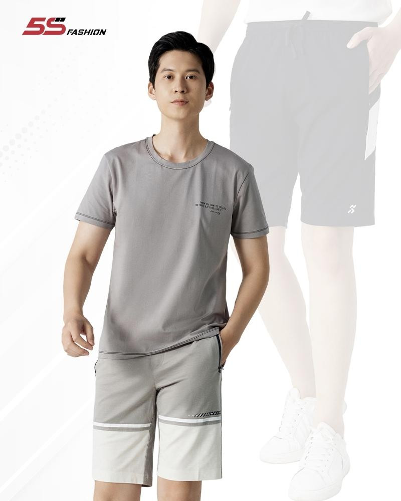 Chọn set đồ thể thao xám phối giày cho Giáp Thân