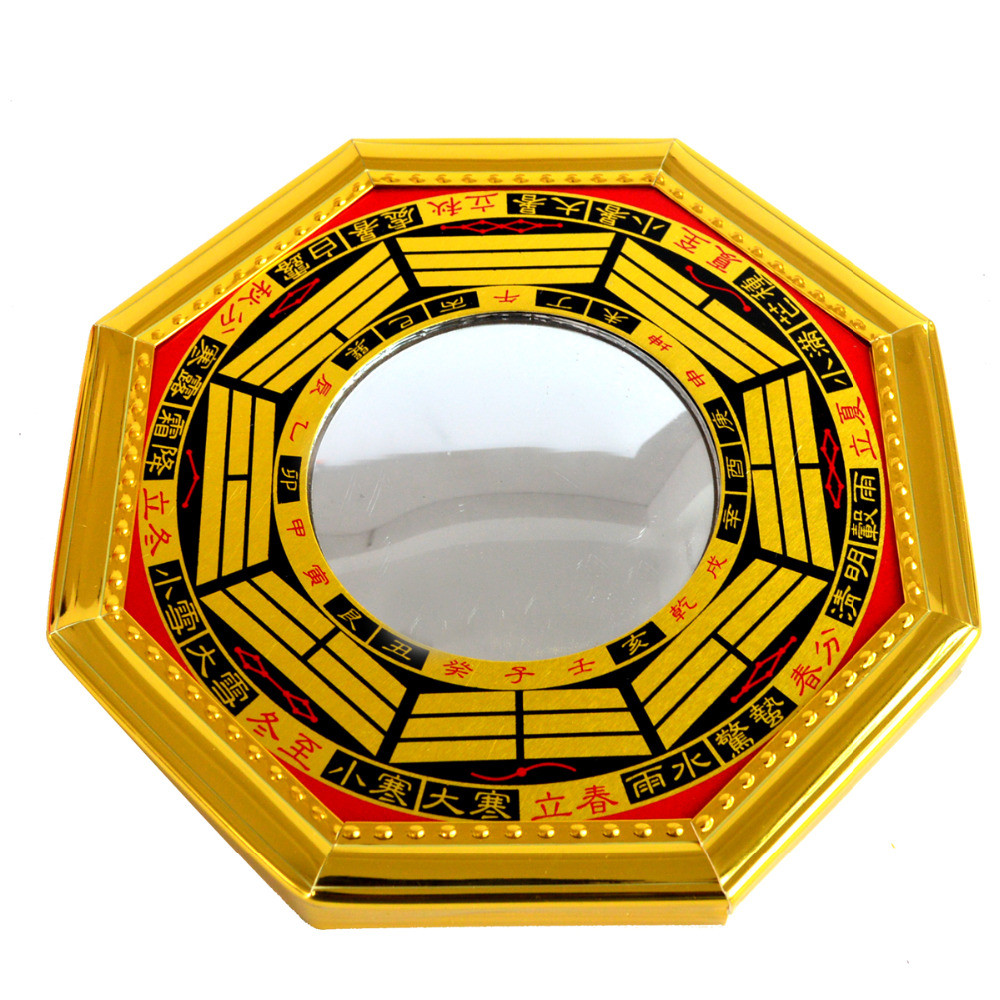 Gương Bát Quái giúp trấn trạch nhà ở cho nam tuổi Bính Thìn 1976